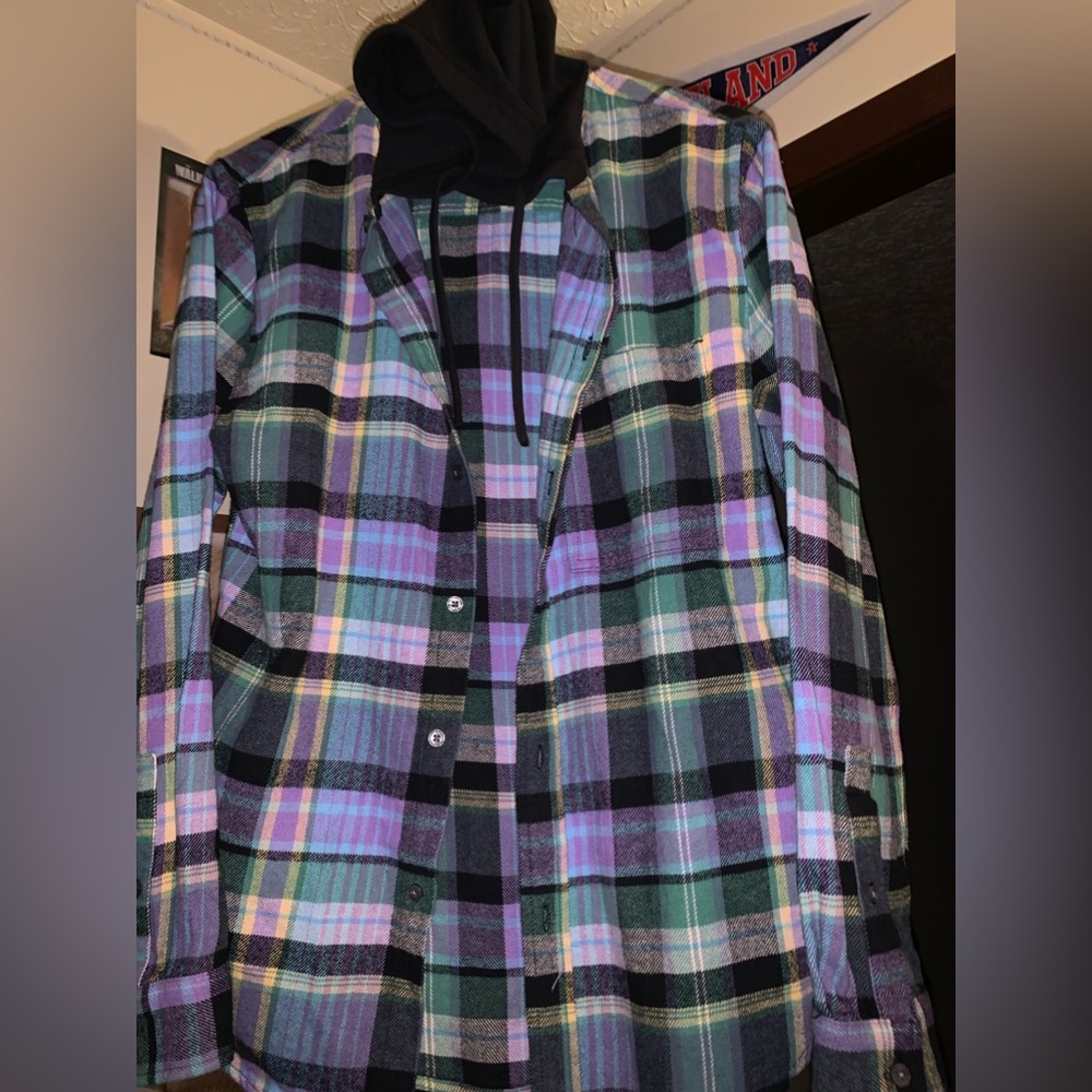 Men’s small Edgar + Ash button up flannel with hood